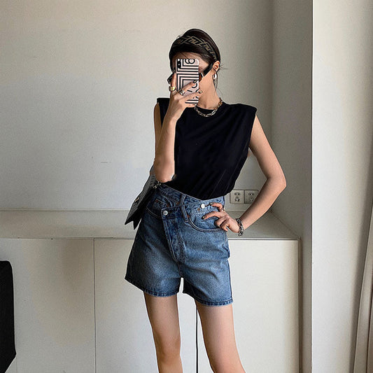 Sleeveless straight shirt, T-shirt women