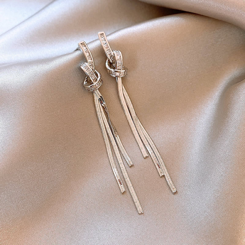 Long Fringe Earrings Knot